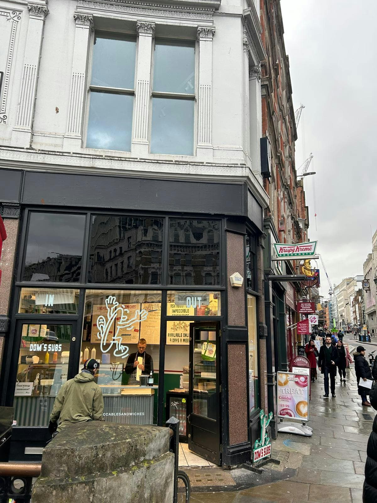 8 Ludgate Circus, London, EC4M 7LF